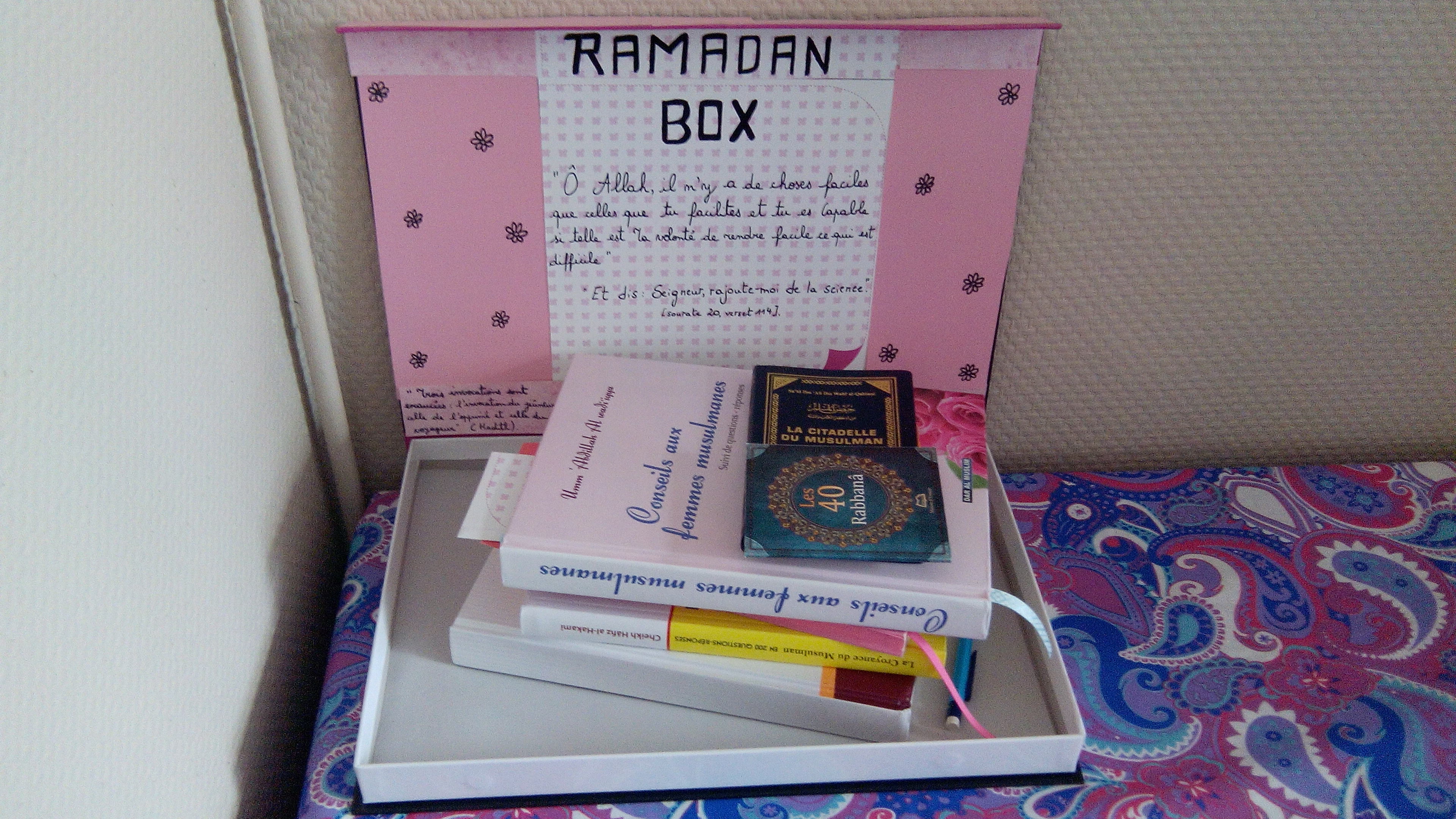 La Ramadan Box d'Oum Soumeyya! © - Et vous, qu'y a-t-il dans votre Ramadan Box? -  Qu'Allah me permette de lire tout ceci et bien plus durant ce mois béni inchaAllah!  